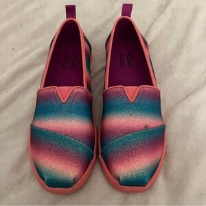 TOMS Girls's Multicolor Slip-On Shoes‎